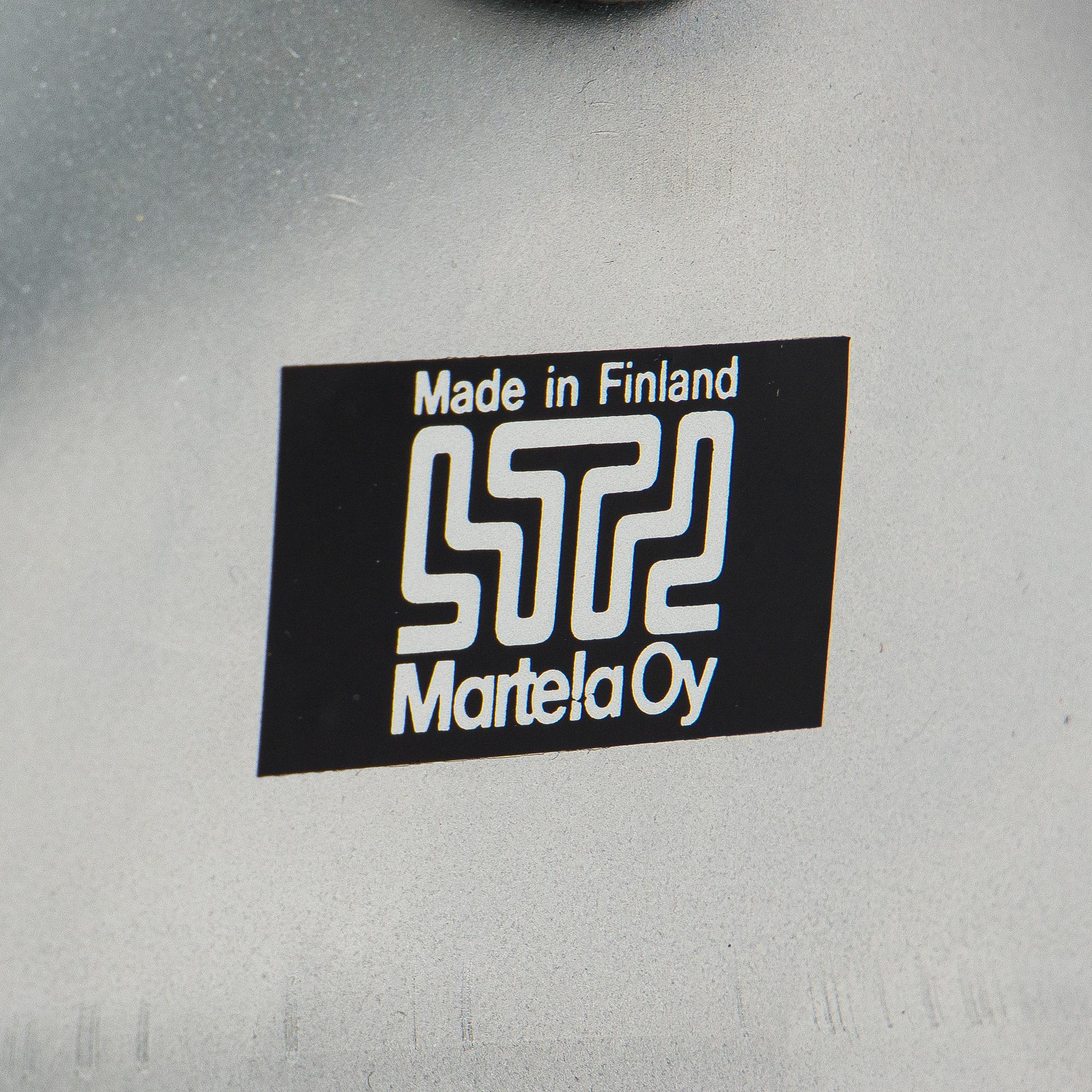 Eero Aarnio, tuoleja, 3 kpl, Martela Ltd Finland, 1975.