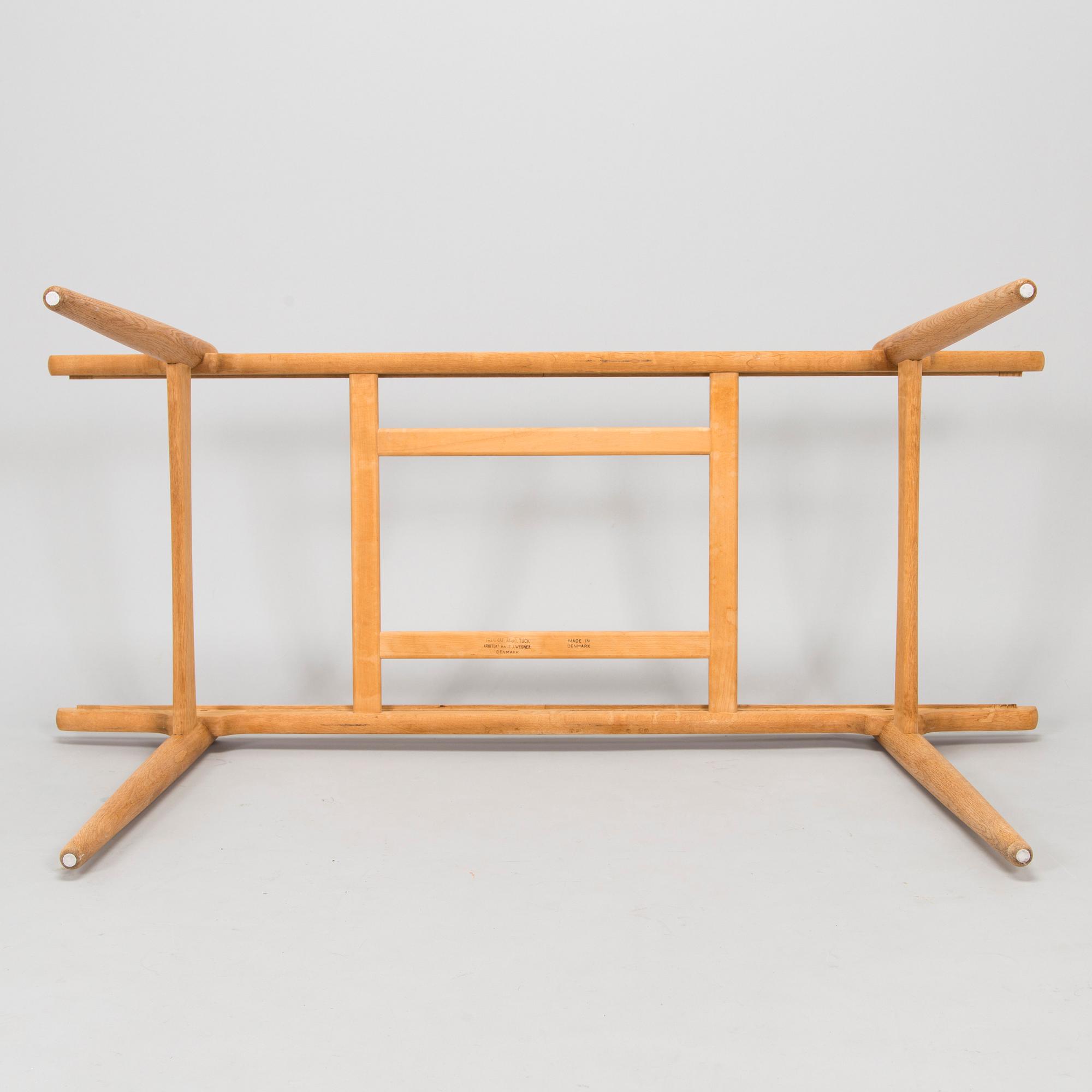 Hans J. Wegner, matbord, "AT 310", Andreas Tuck, Danmark, 1900-talets mitt.