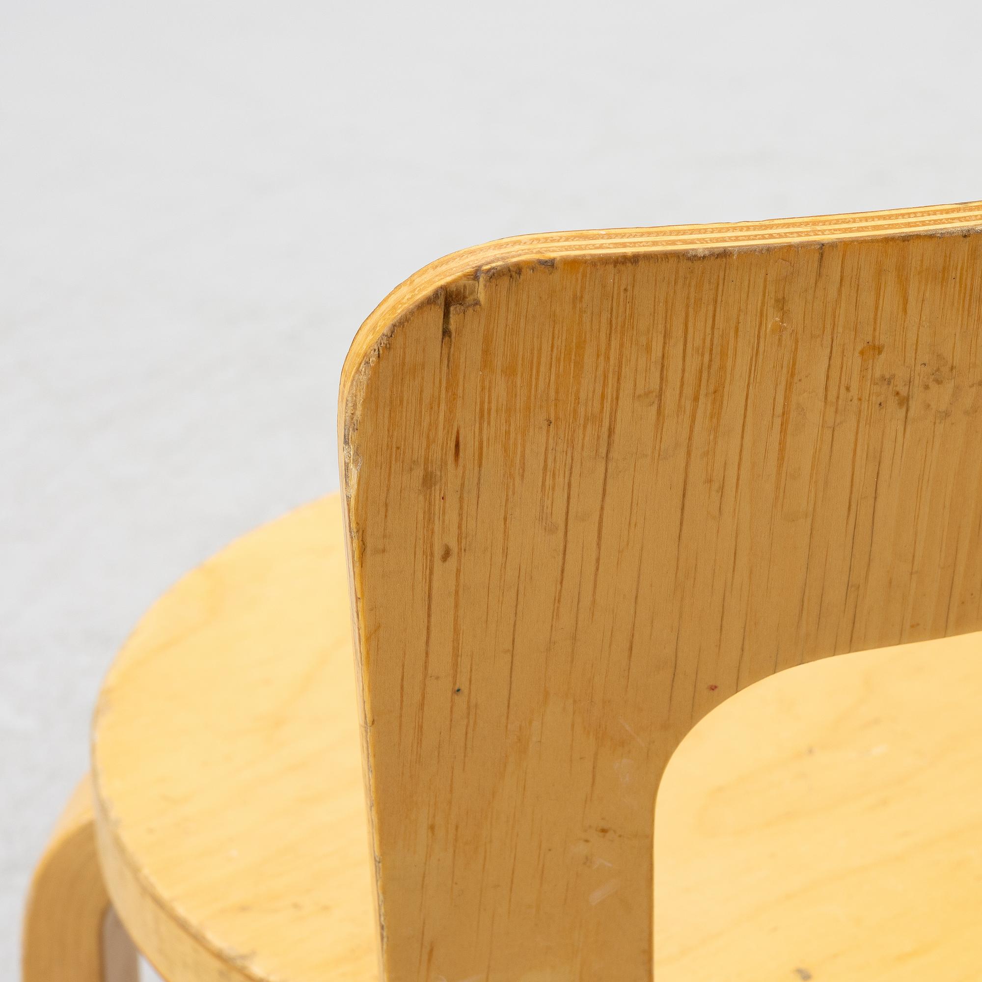 Alvar Aalto, barnstolar, 4 st, Artek, Finland.