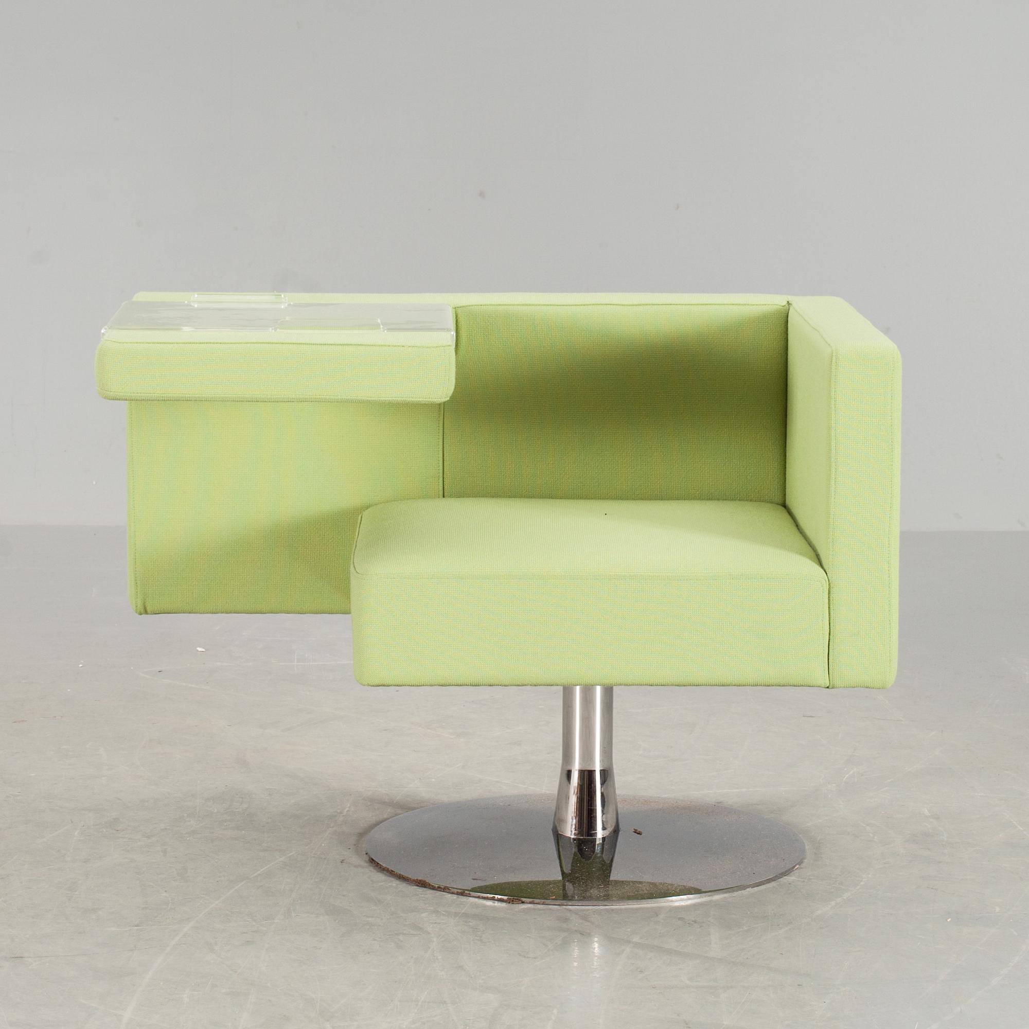 SNURRFÅTÖLJ, "Solitär", ALFREDO HÄBERLI, Offecct. 2000-tal.