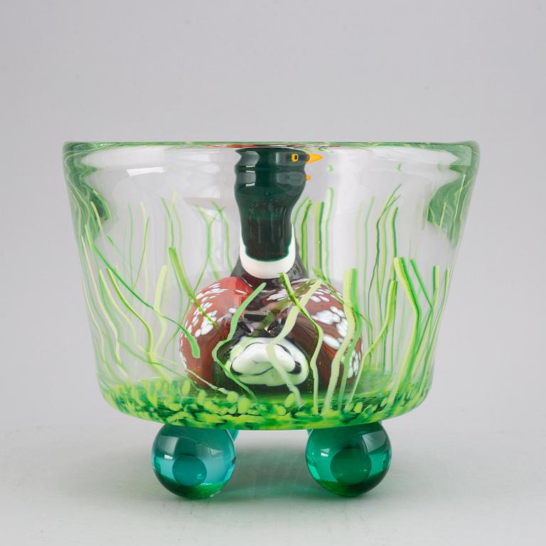 Ernst Billgren, skulptur, glas, "And i Vas", Kosta Boda, numrerad 15/30, signerad.