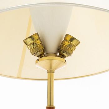 Bertil Brisborg, & Åke Hultgren, a table lamp model 2043, Nordiska Kompaniet, 1940s–50s.