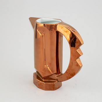 A porcelain jug/vase 'Jarrita Florero' by Javier Mariscal, 1980's.