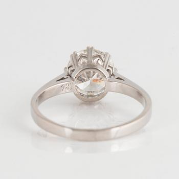 An 18K white gold ring set with a round brilliant-cut diamond weight 2.07 cts according to engraving.