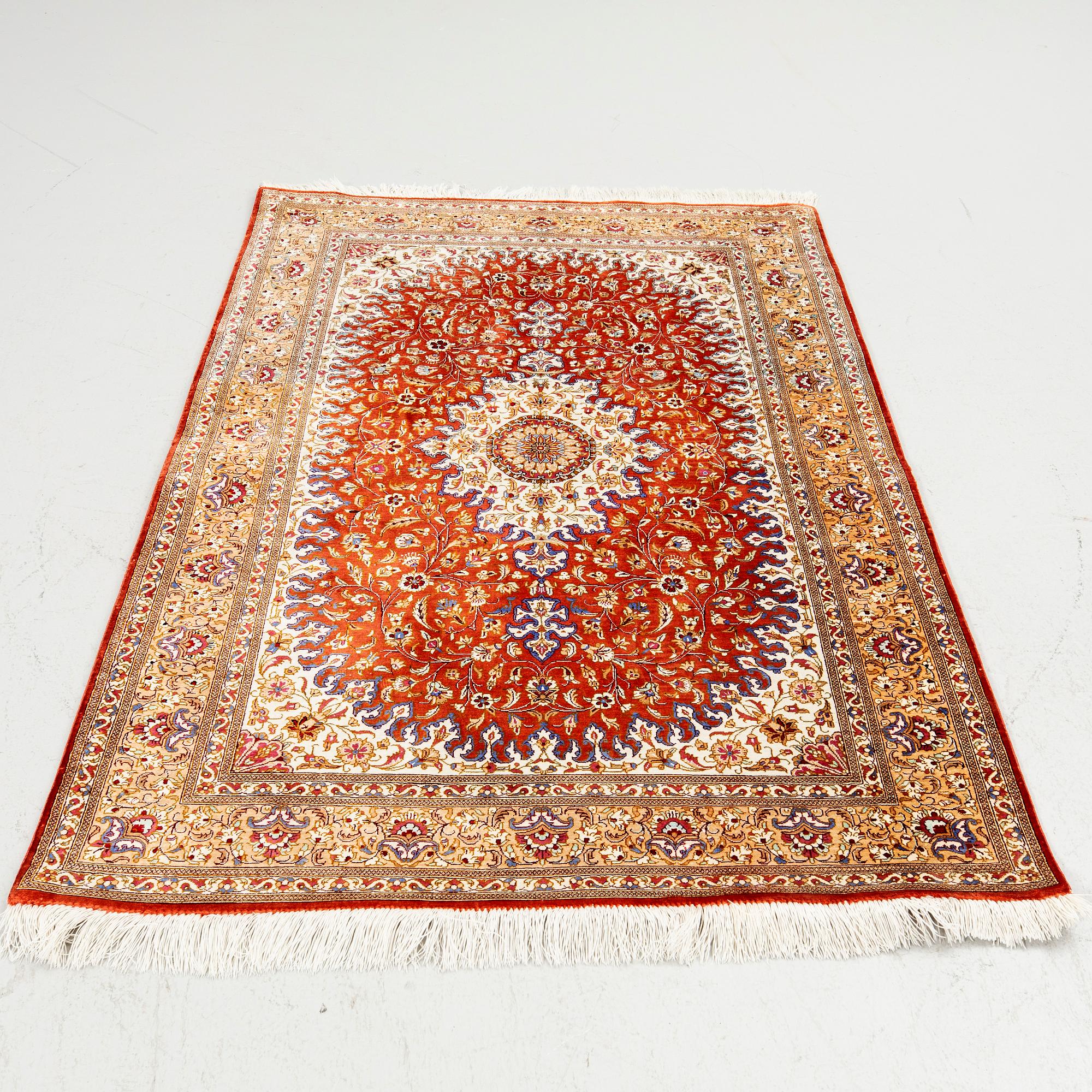 Rug, Ghom, silk, approximately 150 x 100 cm.
