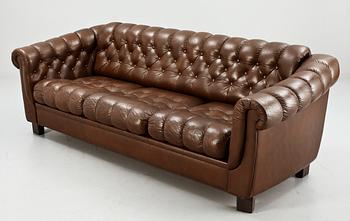 SOFFA, Chesterfield-modell, 1900-talets andra hälft.