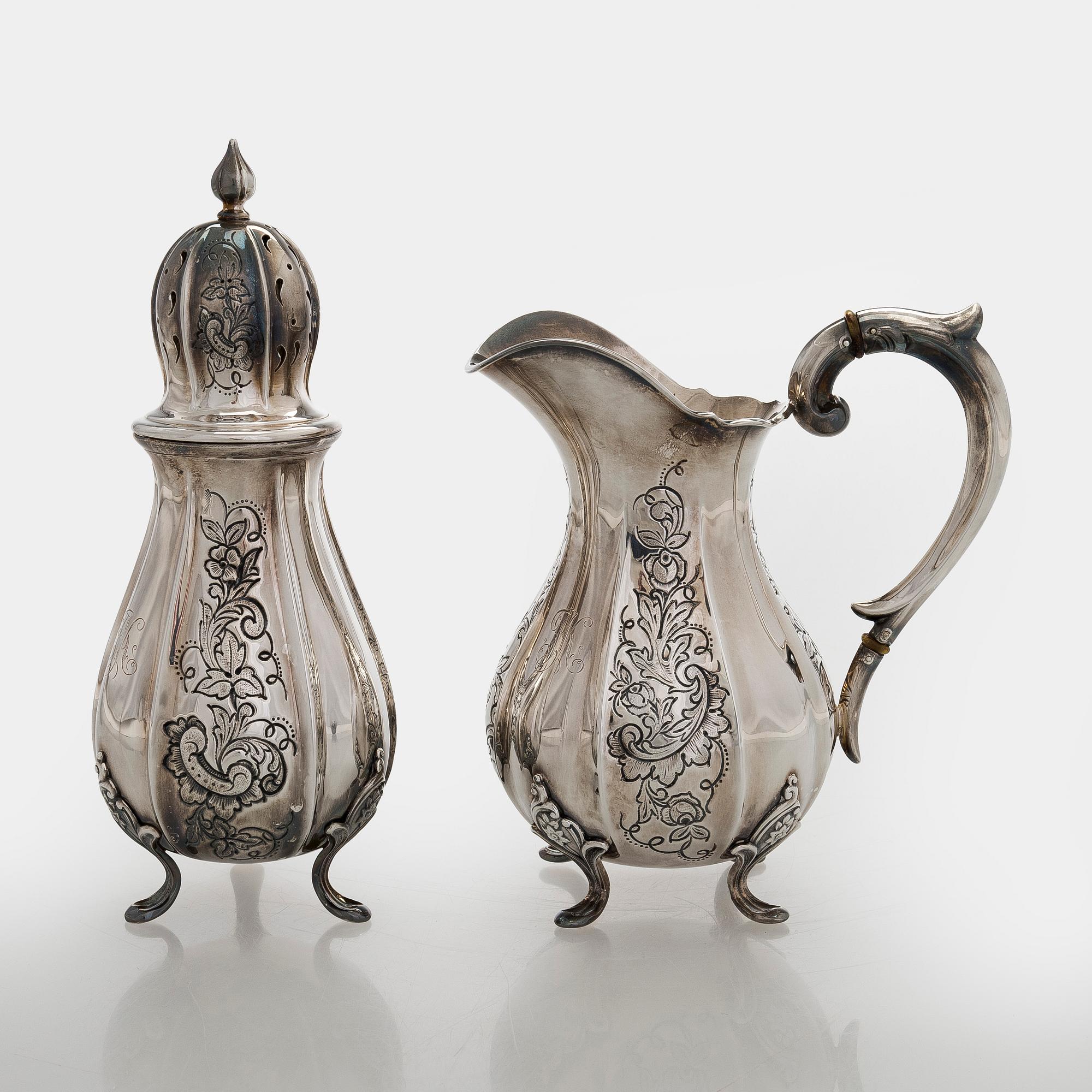 Hugo Grün, sockerruska och kanna, silver, Danmark 1955 och 1961.