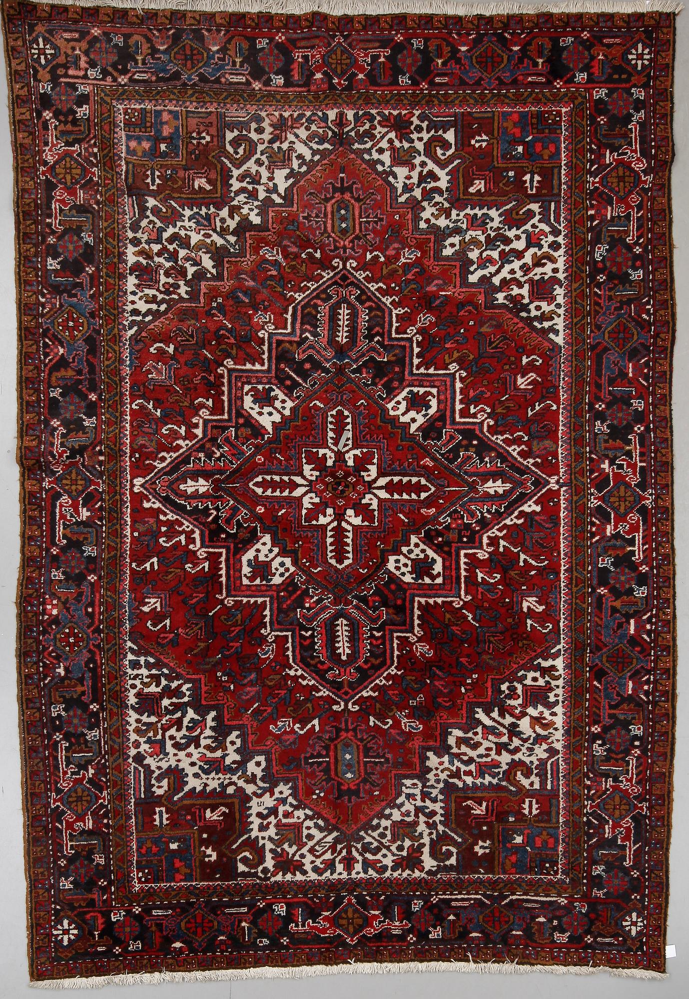 MATTA, Heris, ca 332x230 cm.