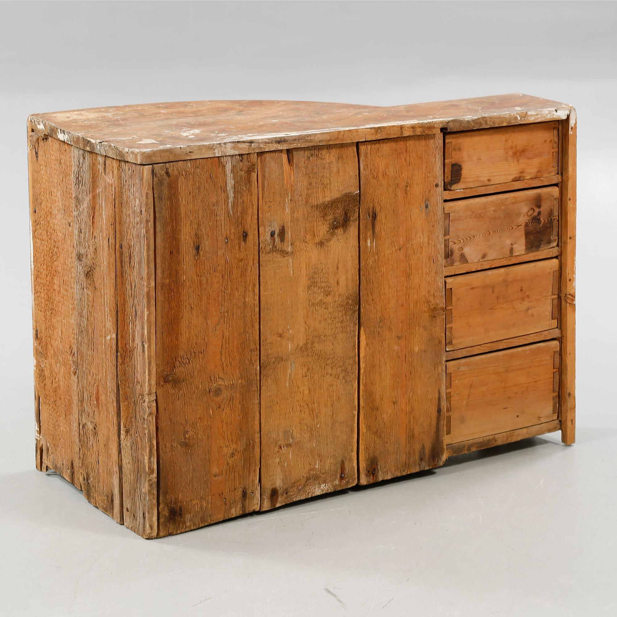 HÖRNMÖBEL, 1800-tal.