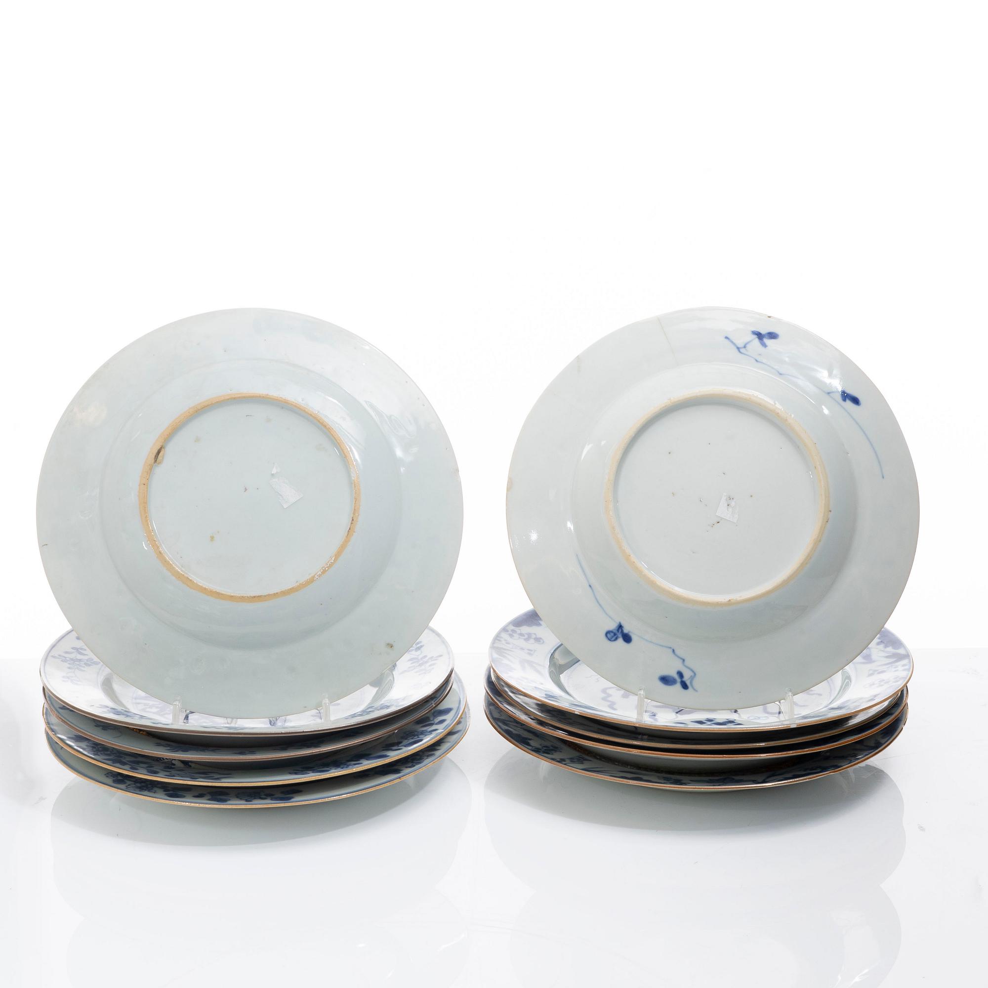 Tallrikar, 10 stycken, porslin. Qingdynastin, 1700--tal.