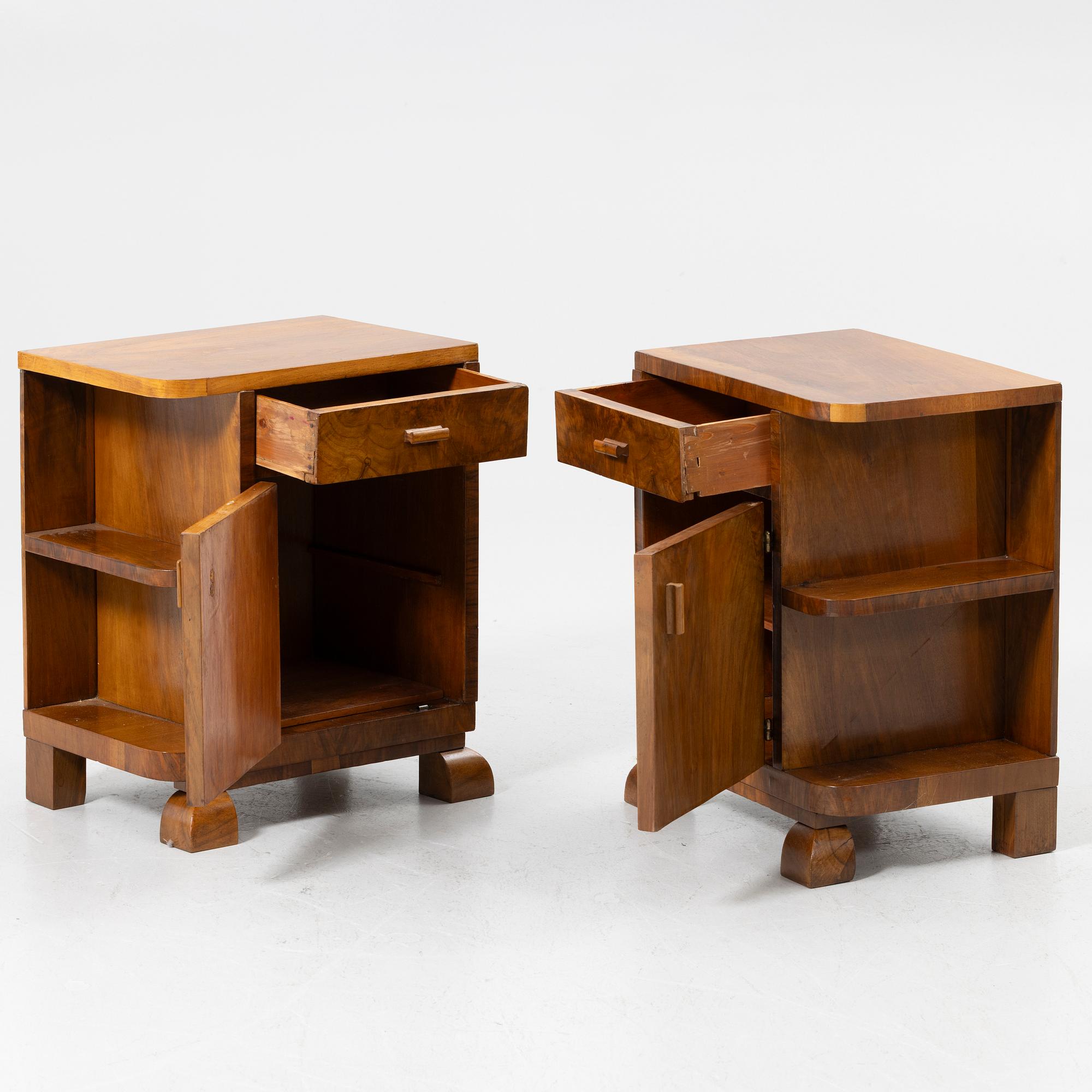 Bedside tables, a pair, in the Art Deco style, mid-20th century.