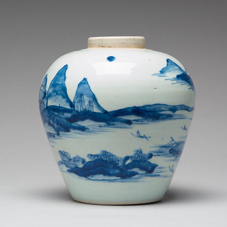 A blue and white Transitional jar, 17th Century.