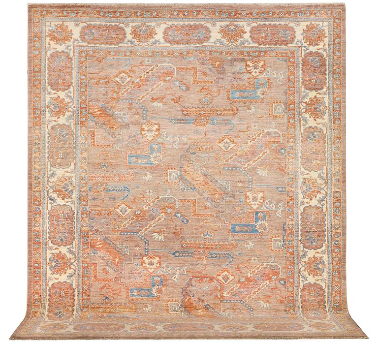Matta, Ushak, ca. 287 x 245 cm.