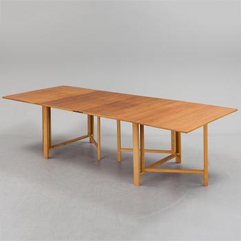 A "Maria Flap" gateleg table by Bruno Mathsson for firma Karl Mathsson, Värnamo.