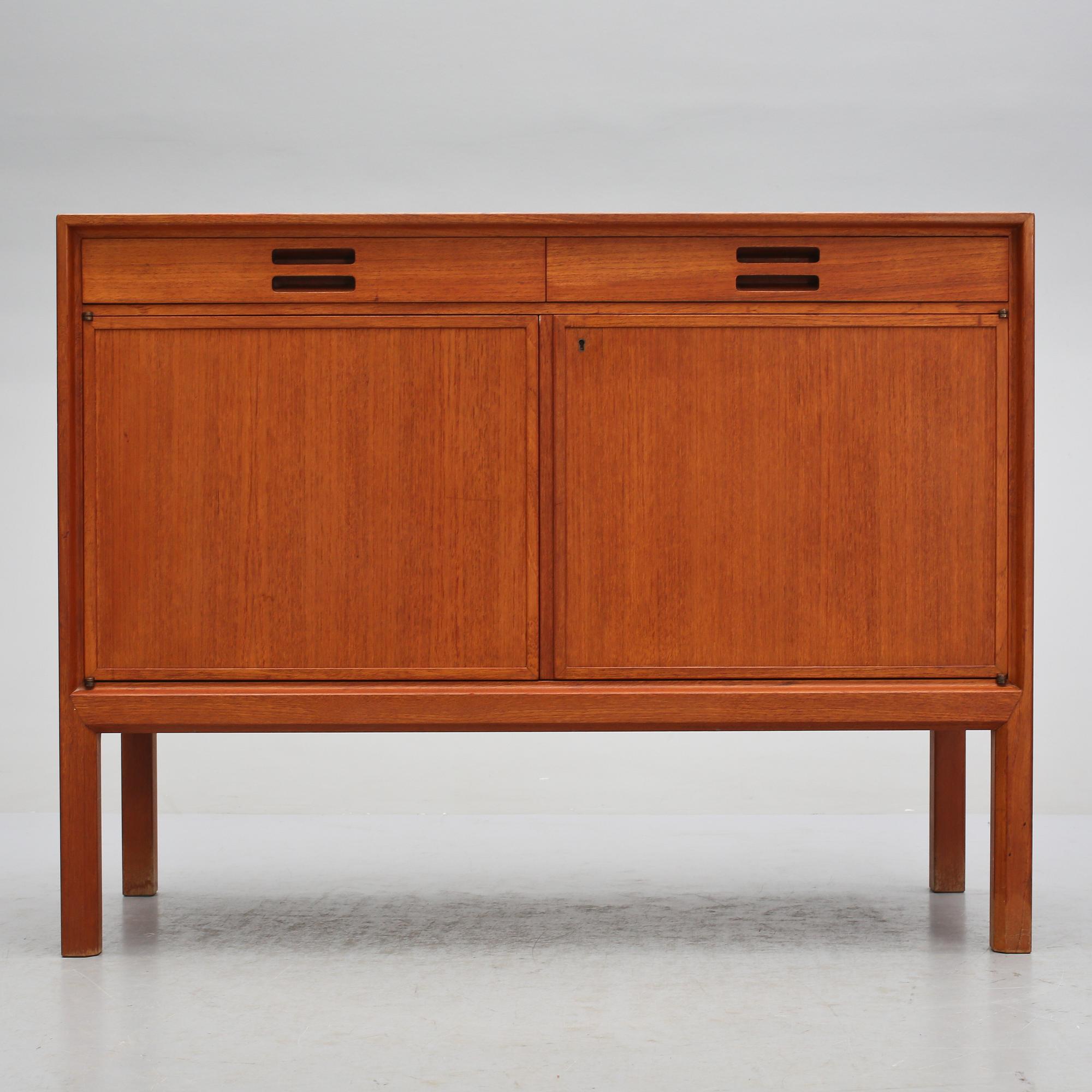 SIDEBOARD, Bodafors, 1900-talets andra hälft.