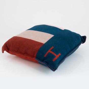 Hermès, cushion.