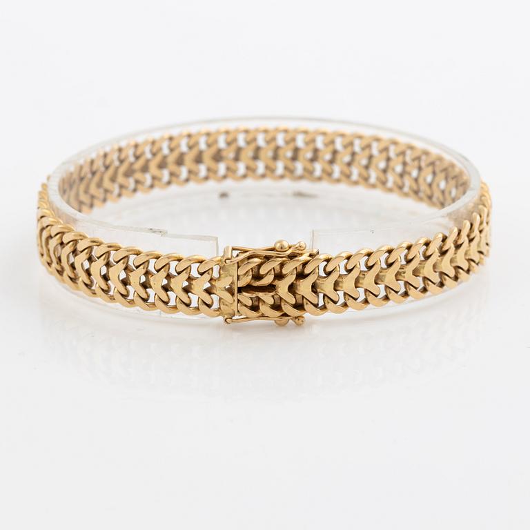 Arm bracelet, 18K gold, fishbone link.