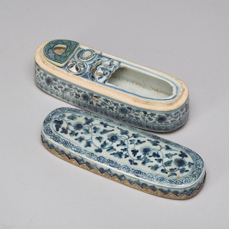 A blue and white writing set, South East Asian, Mingstyle, 19th Century.