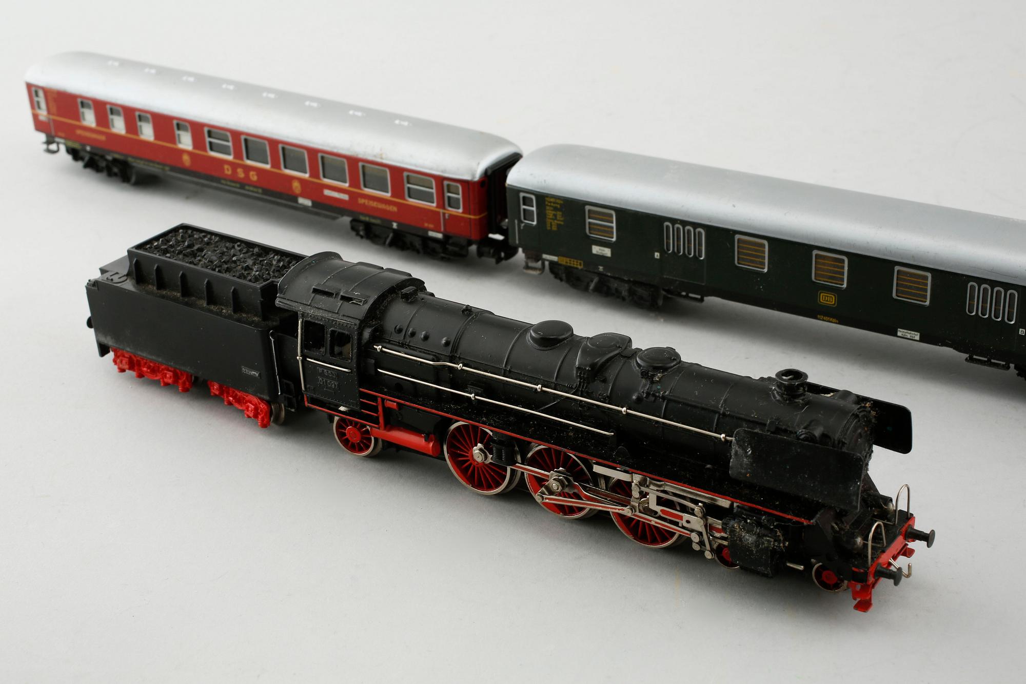 PARTI MODELLTÅG, Märklin, Set #2915 samt #3126, Tyskland, 1900-talets andra hälft.