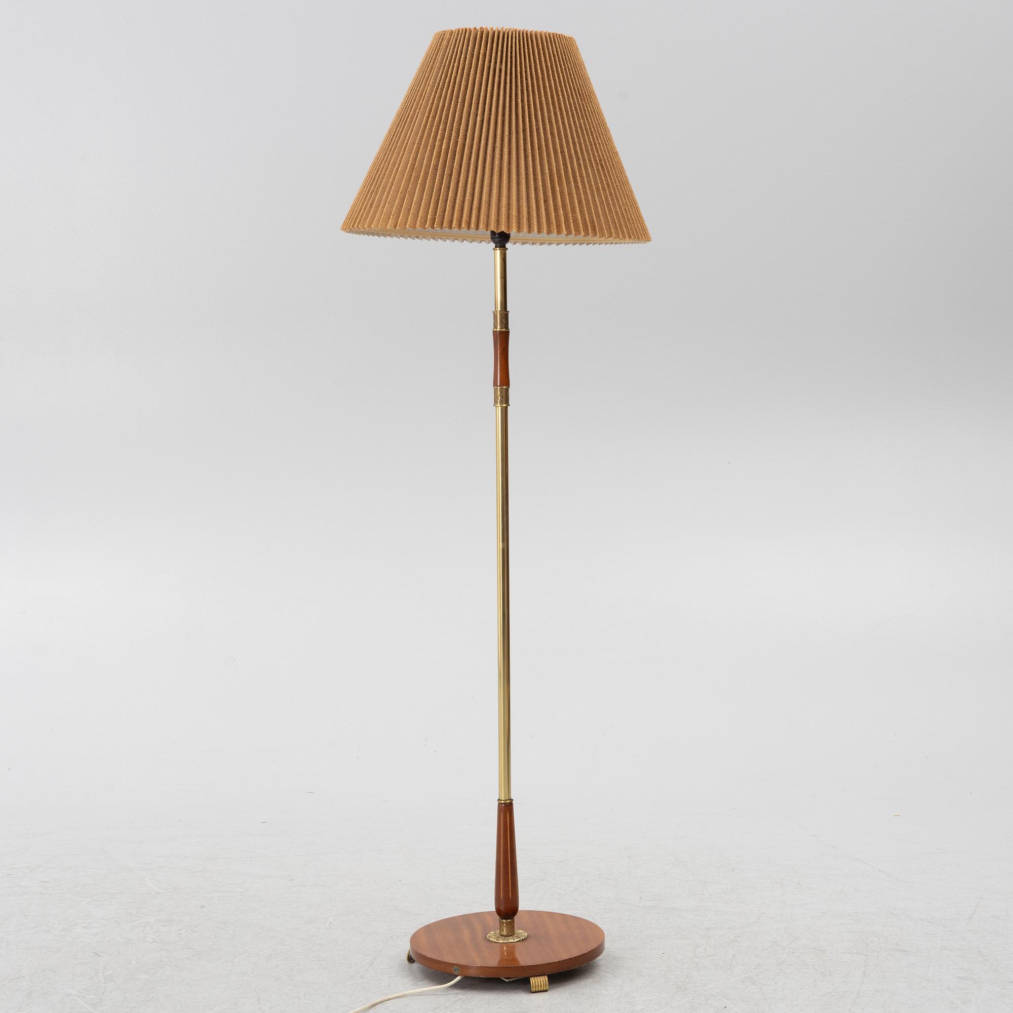 Golvlampa Eskilstuna Elektrofabriks Aktiebolag. 1900-tales mitt.