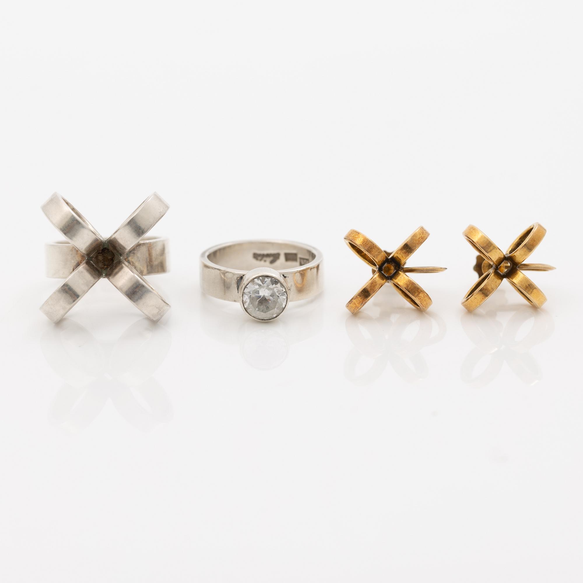 Cecilia Johansson, ringar, 2 st, samt ett par örhängen, silver och förgyllt silver.