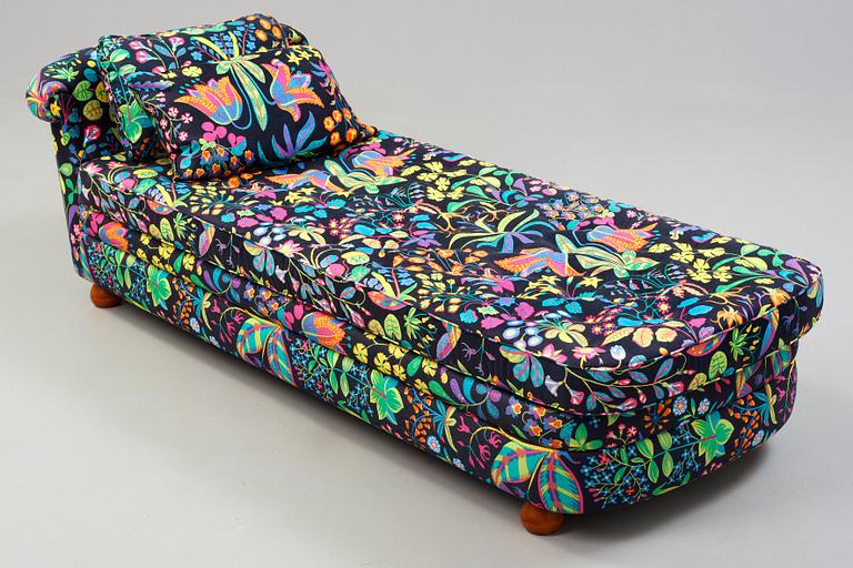 Josef Frank, couch, Firma Svenskt Tenn, modell 775.