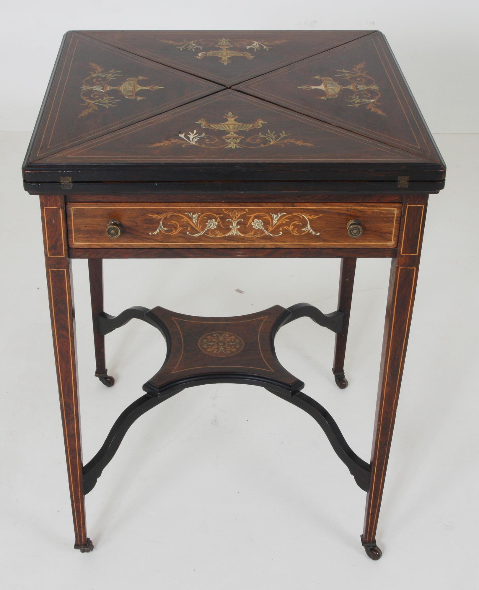 SPELBORD, engelsk stil.