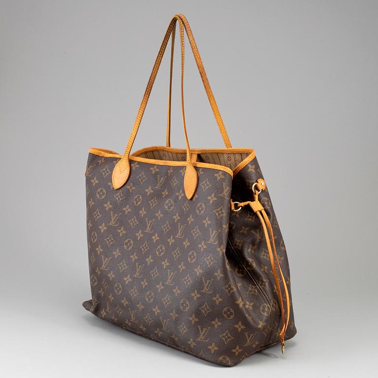 LOUIS VUITTON, 'Neverfull GM'.