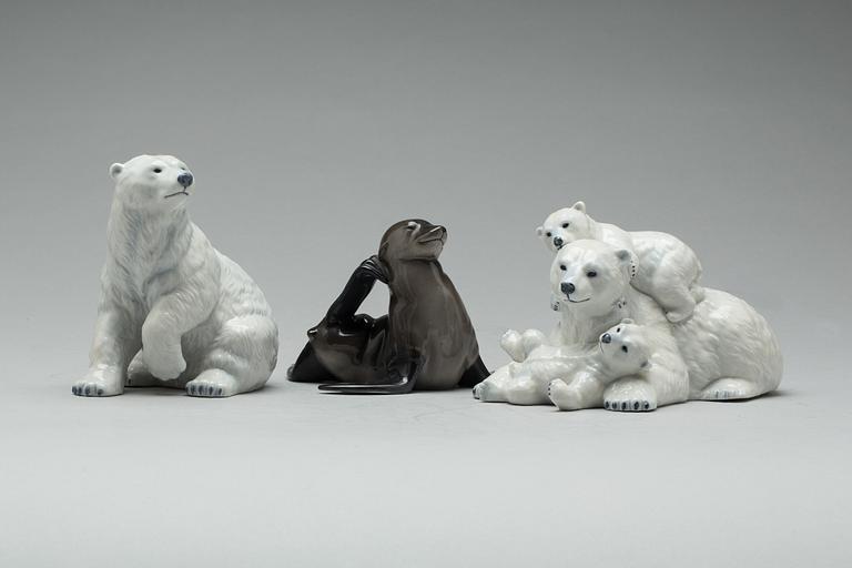 FIGURINER, 3 st. Porslin. Royal Copenhagen.