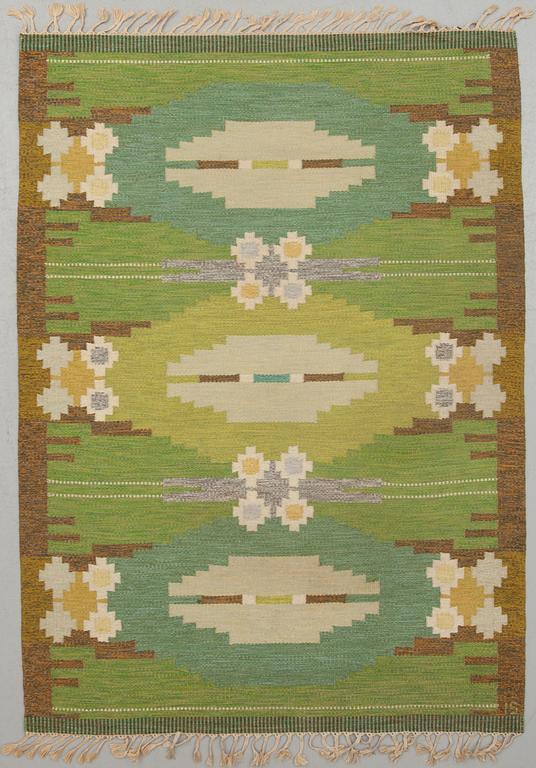 MATTA, rölakan, monogramsignerad, IS (Ingegerd Silow). Ca 229 x 165 cm.