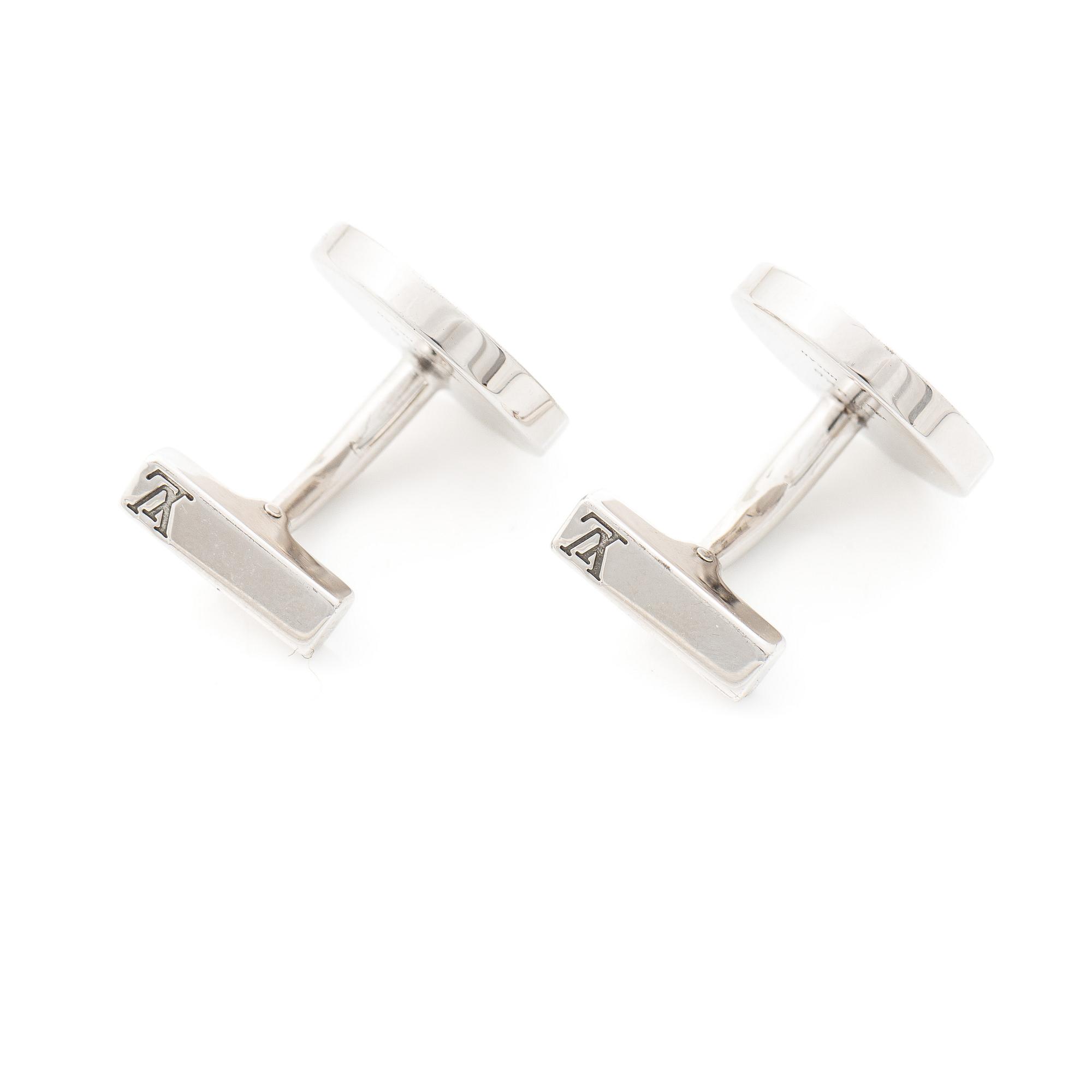 Louis Vuitton, Cufflinks, silver.