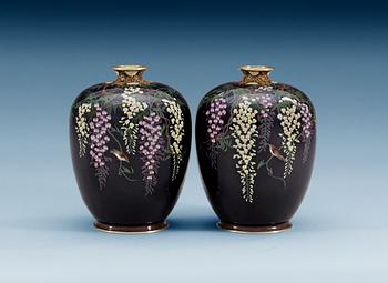 1496. A pair of Japanese cloisonné vases, period of Meiji (1868-1912).