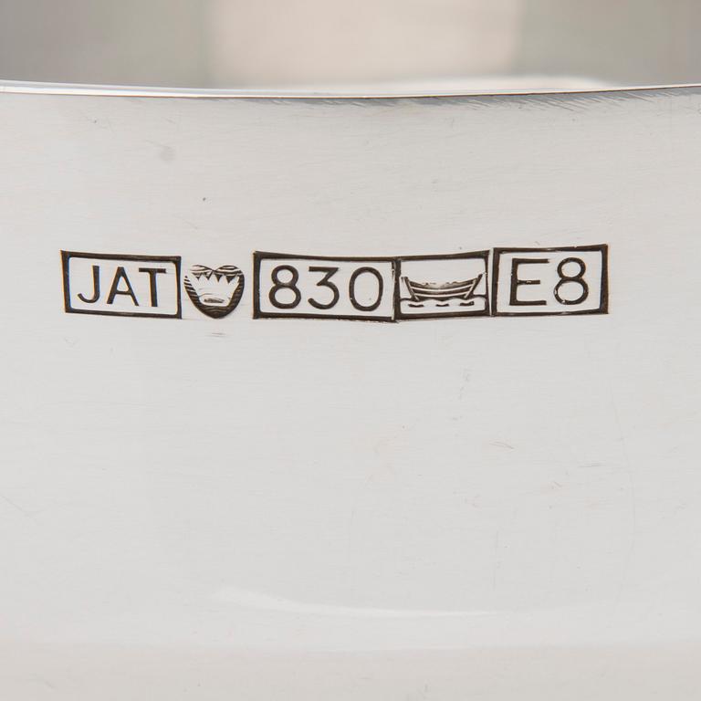 SKÅL, sterling silver, J.A. Tarkiainen, Helsingfors 1982. Vikt 262 g.