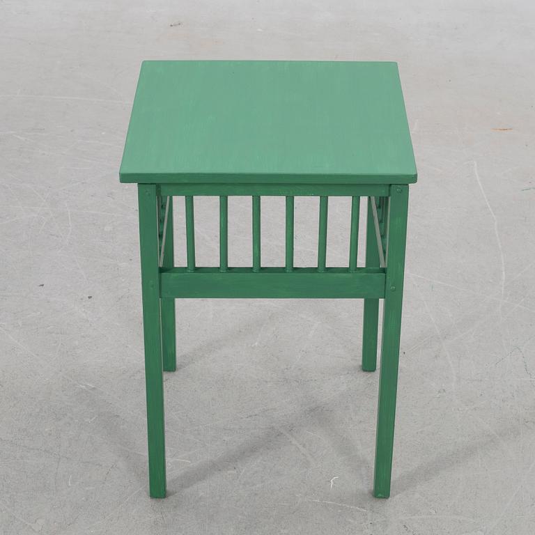 Flower table/pedestal, Art Nouveau, early 20th century.