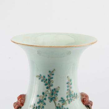Floor vase China early 20th century porcelain.