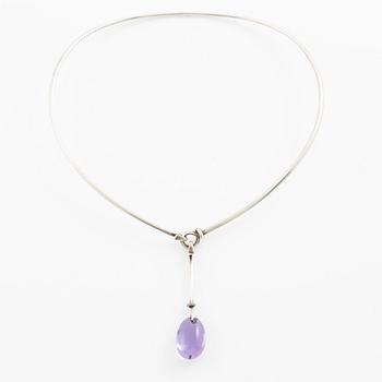 Vivianna Torun Bülow-Hübe, collier "Dew-drops", silver, ametist och briljanter för Georg Jensen.