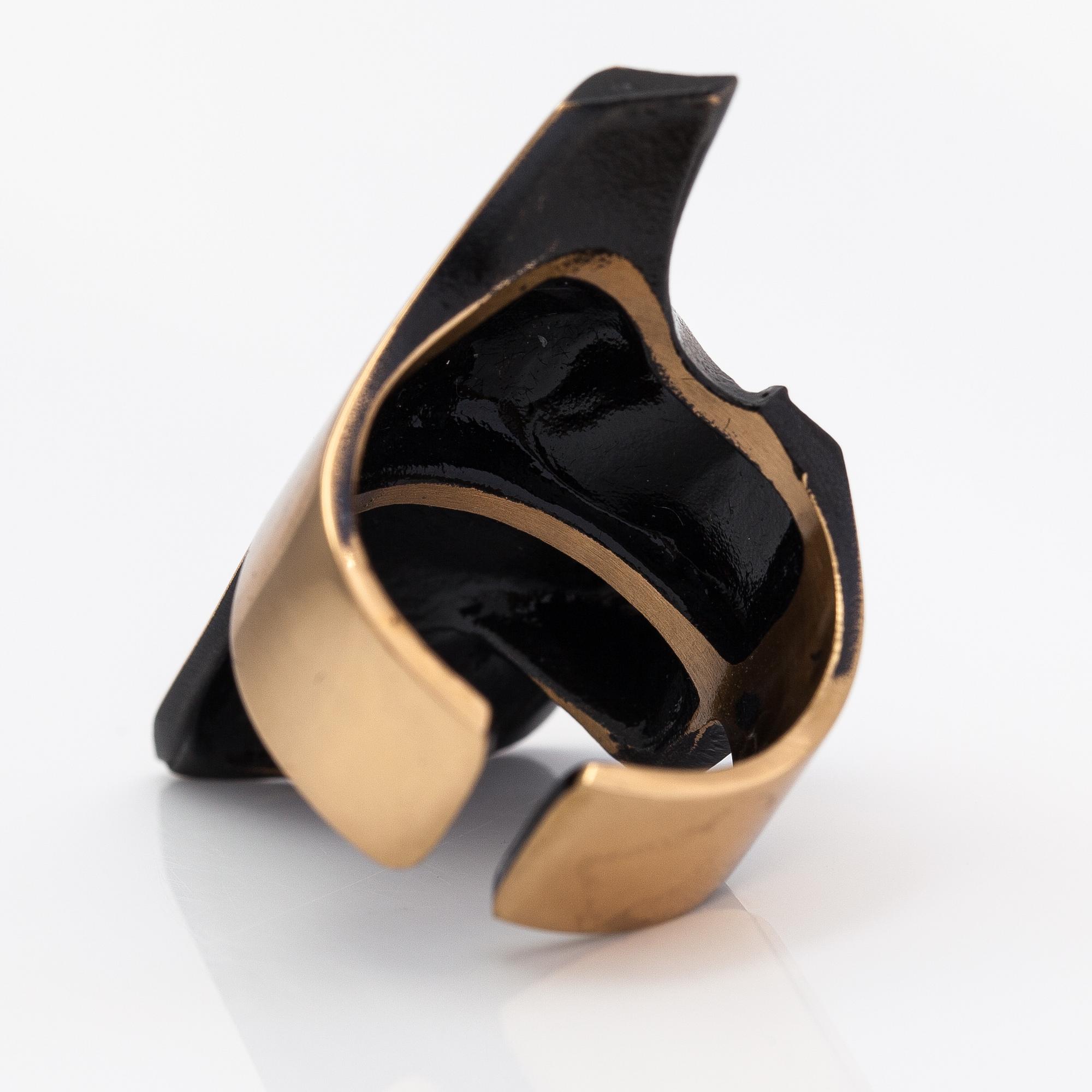 Björn Weckström, Ring "B-52", eldbrons. Lapponia.