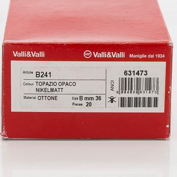 Eero Aarnio, vetimiä, 20 kpl, Valli&Valli, Italia, 2007/08.