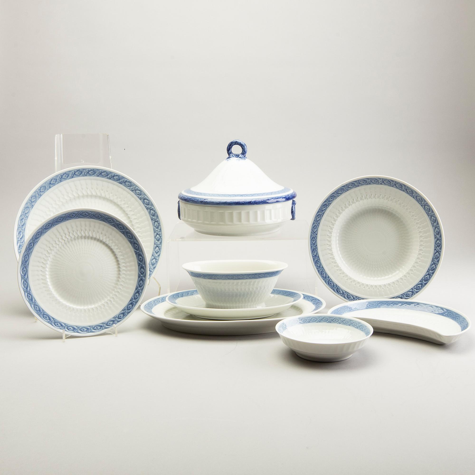 Arnold Krog servis 42 dlr "Blå vifte" Royal Copenhagen Danmark porslin 1900-talets andra hälft.