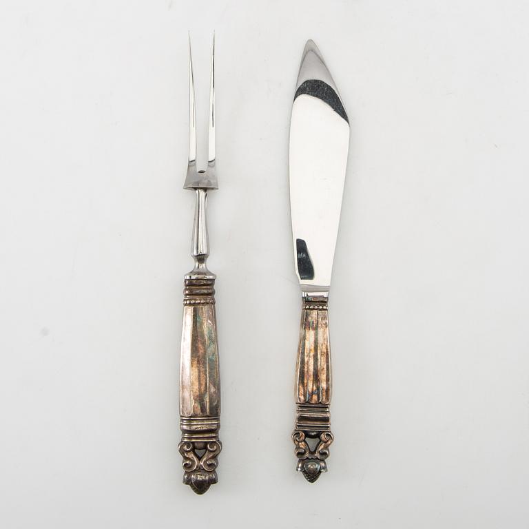 Johan Rohde, carving knives, a pair, sterling silver, "Konge/Acorn", Georg Jensen, Denmark, after 1945.