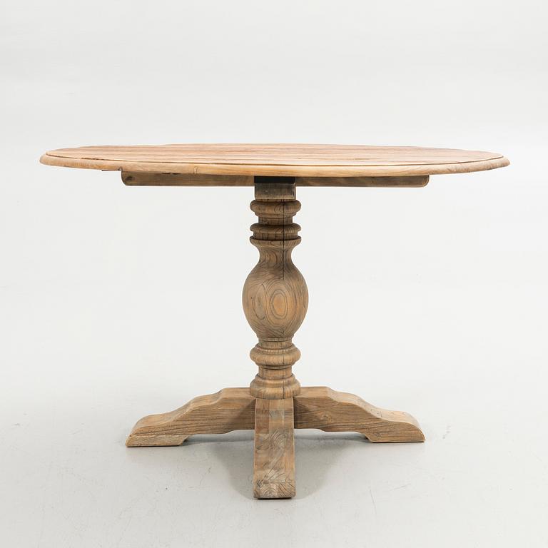 Dining group, 5 pieces, 21st century.