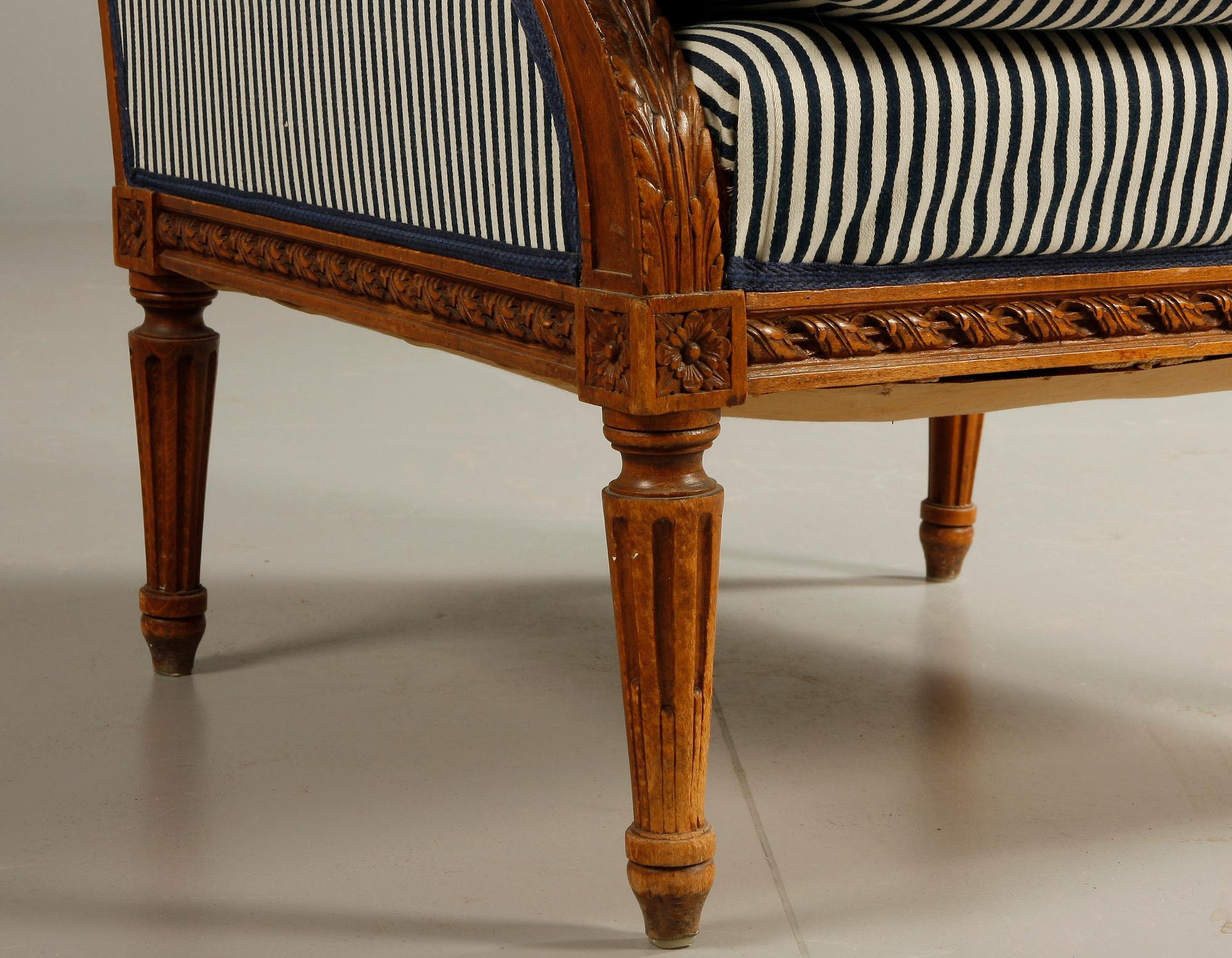 BERGERE, gustaviansk stil, 1900-tal.