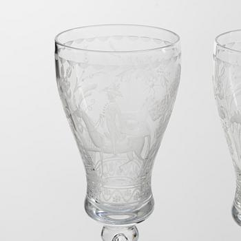 Vicke Lindstrand, six 'Dalecarlia' white wine glasses, Kosta Boda.