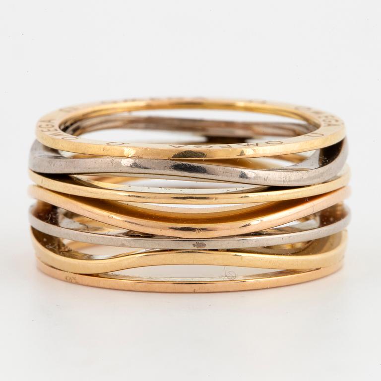 18K gold Omega ring.