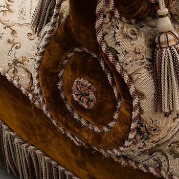 FÄSTMANSSOFFA, tapetserarstil, sent 1800-tal.