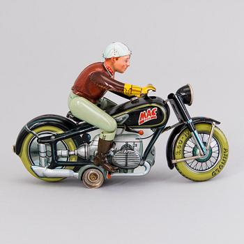 ARNOLD, motorcykel, "Mac 700", Tyskland 1950-tal och JOUSTRA, "Gigi" Frankrike 1950-tal, båda i originalförpackning.