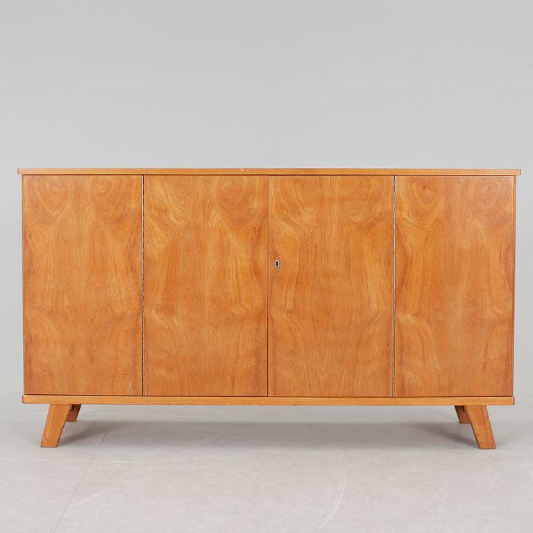 SIDEBOARD/ARKIVSKÅP, 1950-tal.