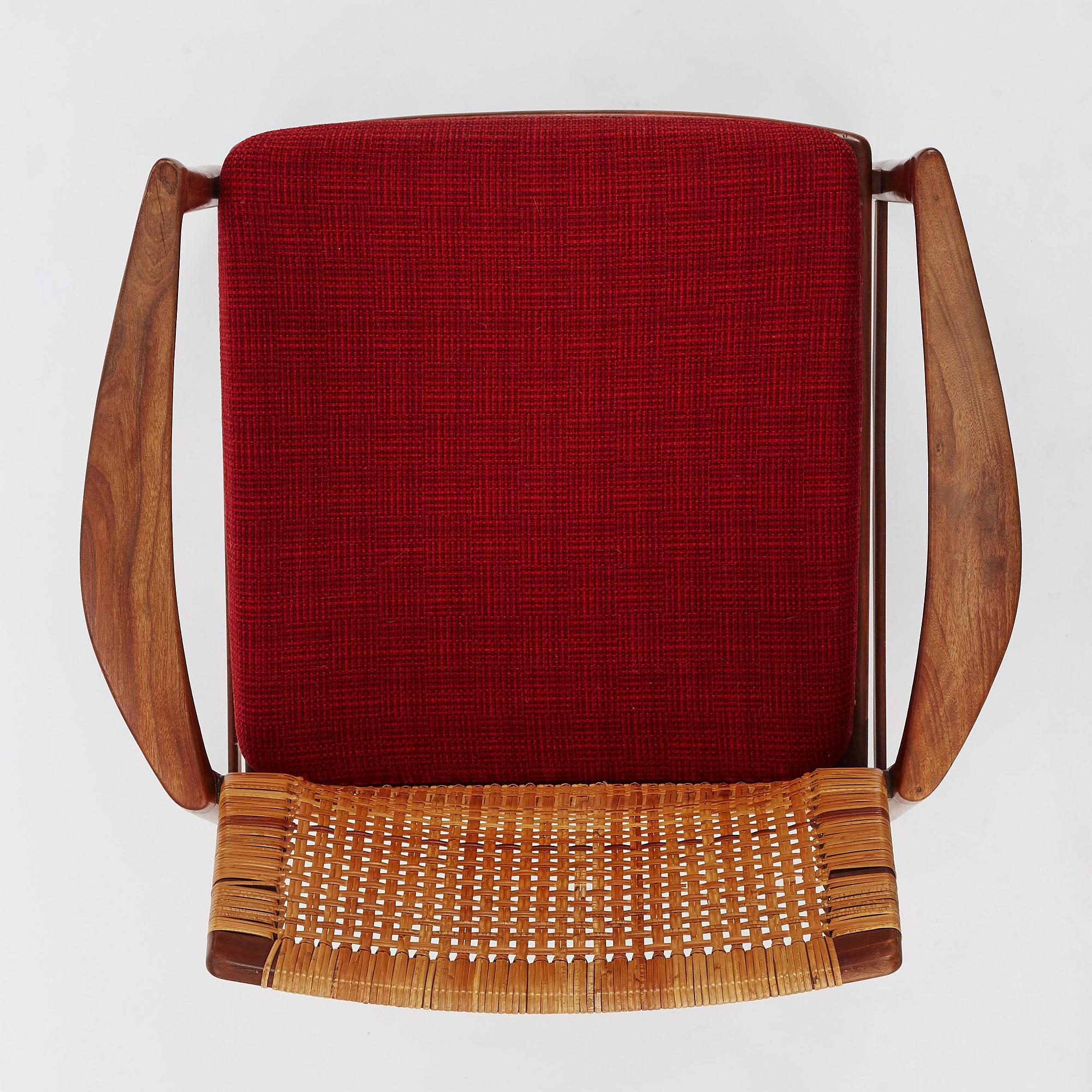 Ib Kofod-Larsen, an 'Åre' easy chair, model nr '809', Olof Persons Fåtöljindustri (OPE), Sweden, 1950-60s.