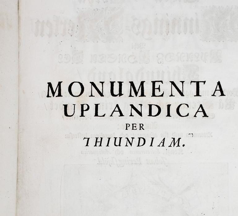 BOK, "Monumenta Uplandica per Thiundam" av Johan Peringskiöld, Stockholm 1710 och 1719.