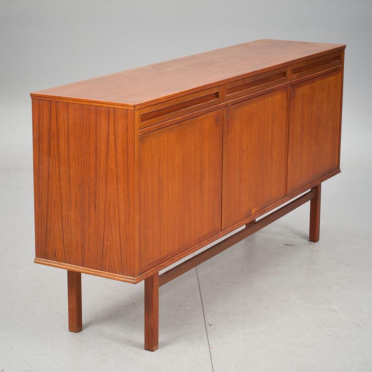 SIDEBOARD, 1960-tal.